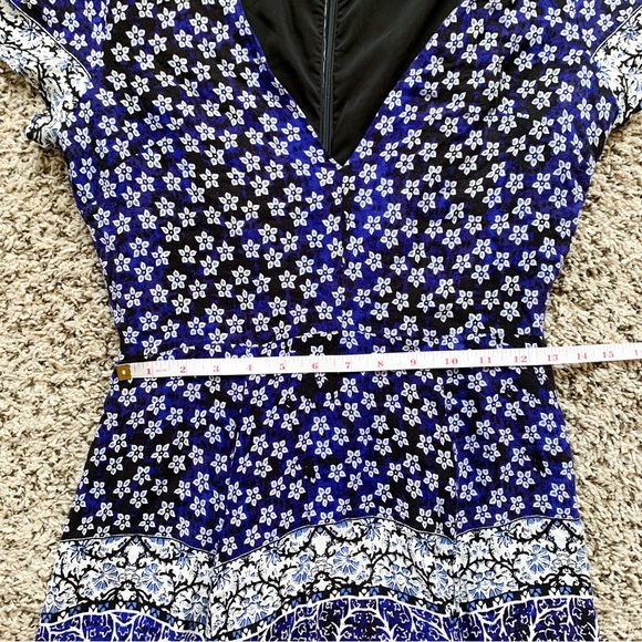 Revolve Lovers and Friends Cassidy Dress in Royal Scarf size medium - Picture 8 of 10